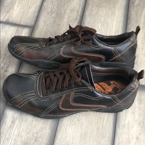 Sketcher’s Relaxed Step casual shoes